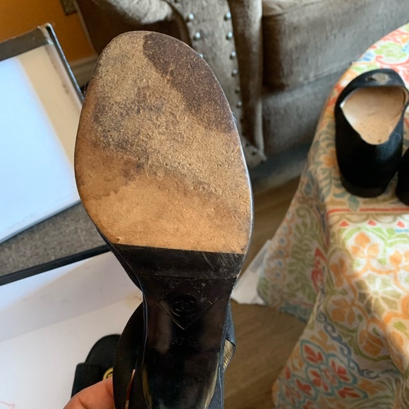 Chanel Sandals size 37 - Picture 2 of 4